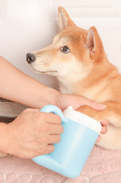 Pet Paw Cleaning Cup – Gentle Silicone Paw Washer